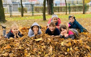 Zabawy na świeżym powietrzu (2)