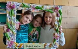 Dzień Kobiet w klasie 2C (5)