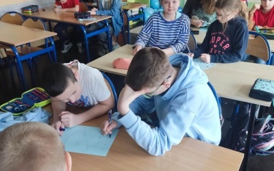 Światowy Dzień Świadomości Autyzmu w klasach 5C i 2A  (12)